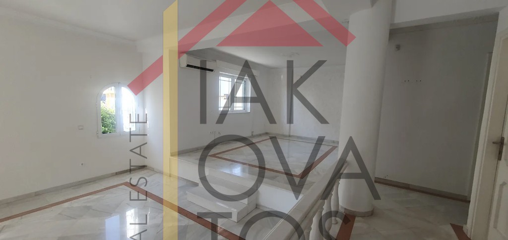 Διαμέρισμα 141 τ.μ. προς ενοικίαση, Αιξωνή
