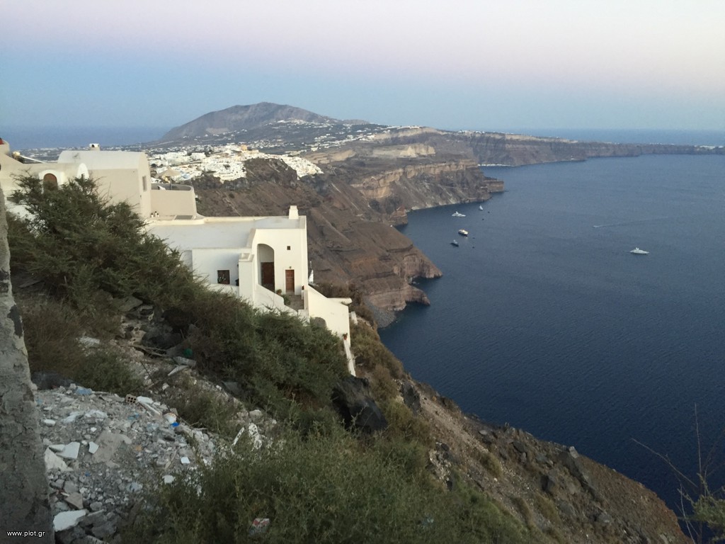 Μονοκατοικία 180 τ.μ. προς πώληση, Θήρα