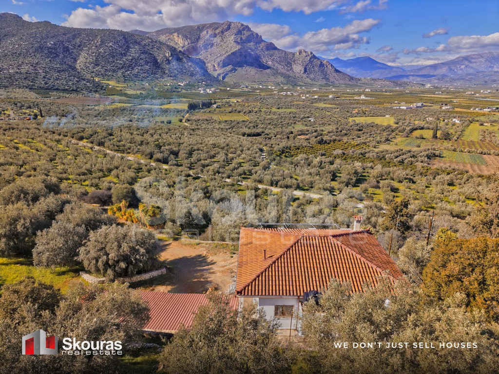 Μονοκατοικία 153 τ.μ. προς πώληση, Άκοβα