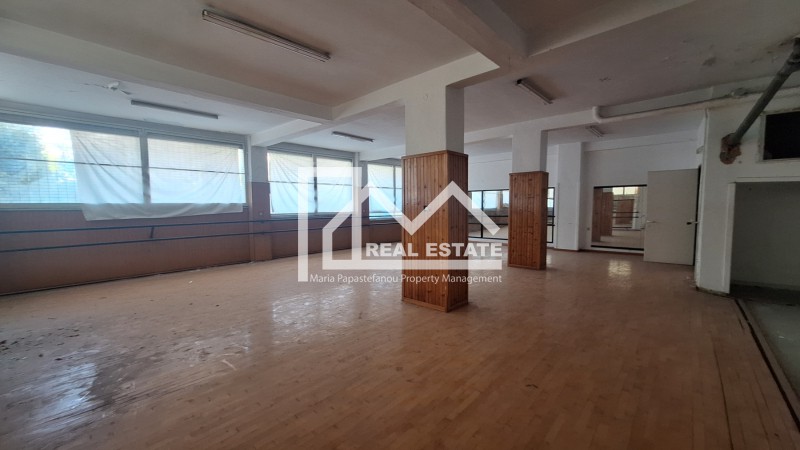Κατάστημα 280 τ.μ. πρός ενοικίαση, Θεσσαλονίκη - Κέντρο, Χαριλάου