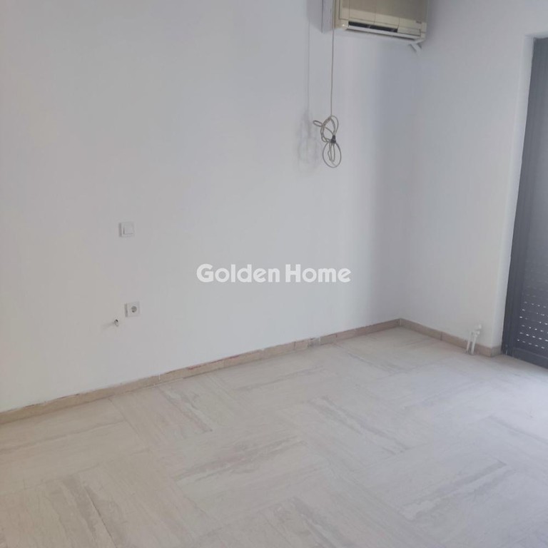 Office 90 sqm for rent, Piraeus, Port