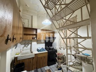 Μονοκατοικία 180 τ.μ. για πώληση, Πειραιάς, Αγία Σοφία-thumb-4