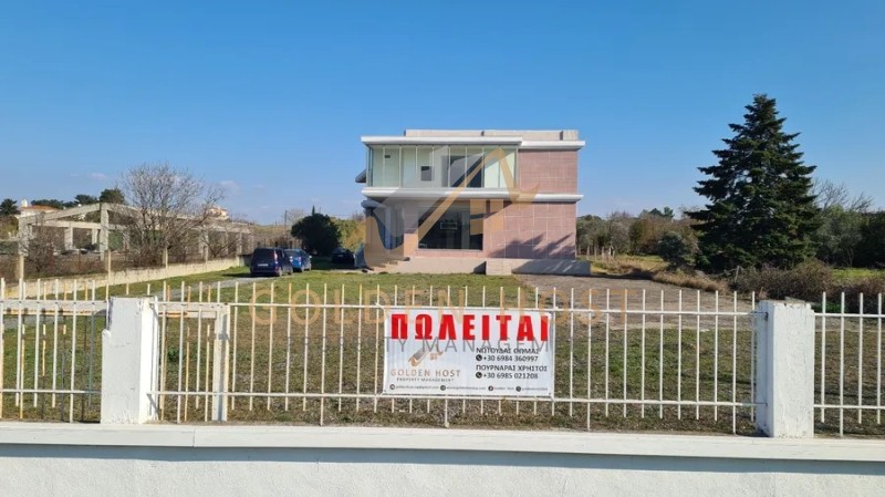 Επιχειρηματικό κτίριο 1.530 τ.μ. προς πώληση, Αγία Τριάδα Θερμαϊκού