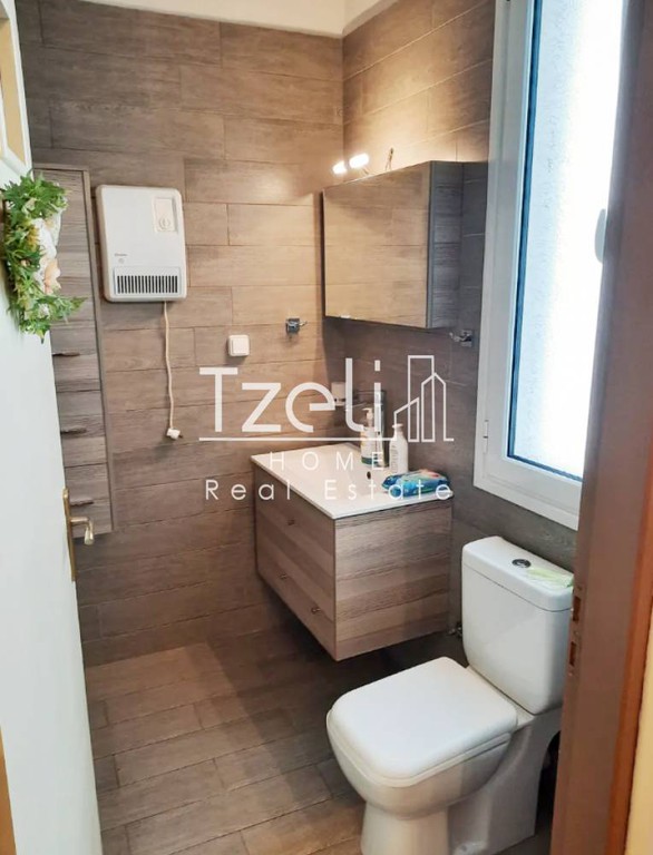 Maisonette 200 sqm for rent, Piraeus, Kastella