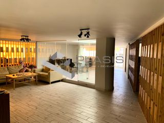 Business bulding 1.922 sqm for sale