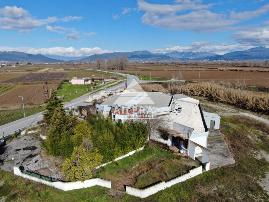 Επιχειρηματικό κτίριο 600 τ.μ. πρός πώληση, Ν. Σερρών, Ηρακλειά