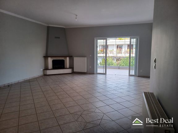 Detached home 200 sqm for rent, Athens - South, Glyfada