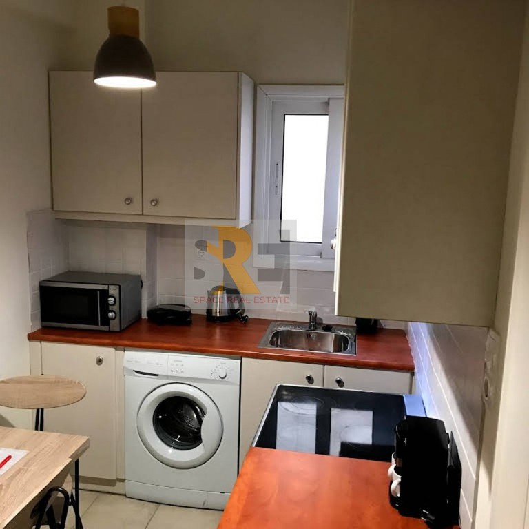 Studio / γκαρσονιέρα 32 τ.μ. πρός πώληση, Αθήνα - Κέντρο, Σεπόλια - Σκουζέ