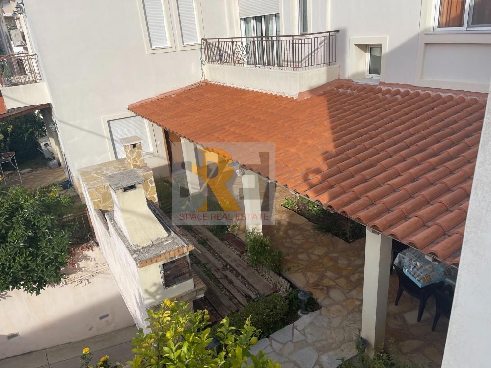 Συγκρότημα διαμερισμάτων 570 τ.μ. πρός πώληση, Αθήνα - Ανατολικά Προάστια, Γέρακας