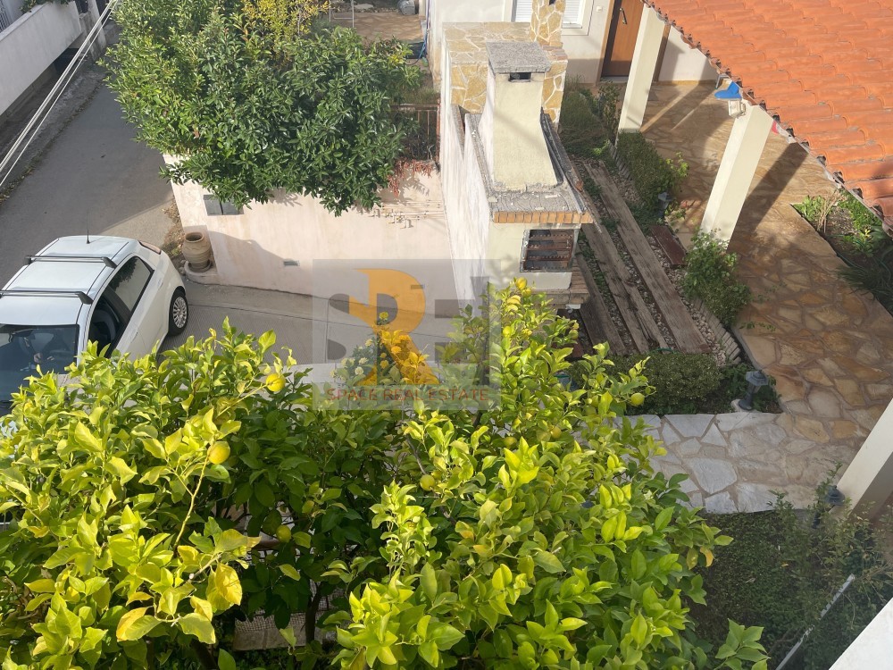 Συγκρότημα διαμερισμάτων 570 τ.μ. πρός πώληση, Αθήνα - Ανατολικά Προάστια, Γέρακας