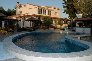 Βίλλα 800 τ.μ. για πώληση