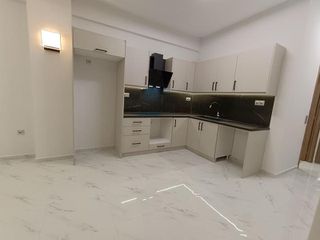 Διαμέρισμα 50 τ.μ. για πώληση, Πειραιάς, Αγία Σοφία-thumb-16