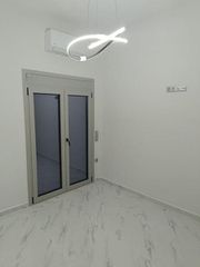 Διαμέρισμα 50 τ.μ. για πώληση, Πειραιάς, Αγία Σοφία-thumb-9