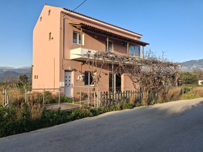 Κατάστημα 70 τ.μ. προς ενοικίαση, Λειβαθώ