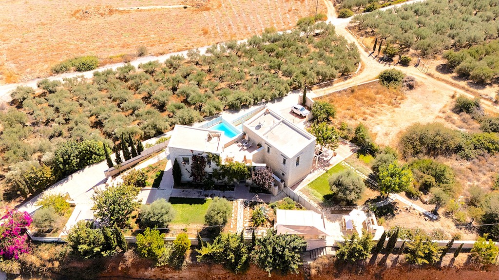 Επιχείρηση 235 τ.μ. πρός πώληση, Ν. Ρεθύμνου, Γεροπόταμος
