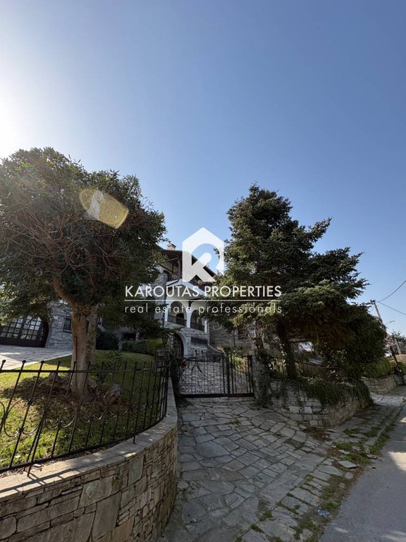 Μεζονέτα 450 τ.μ. προς πώληση, Οικισμός Τοπογράφων