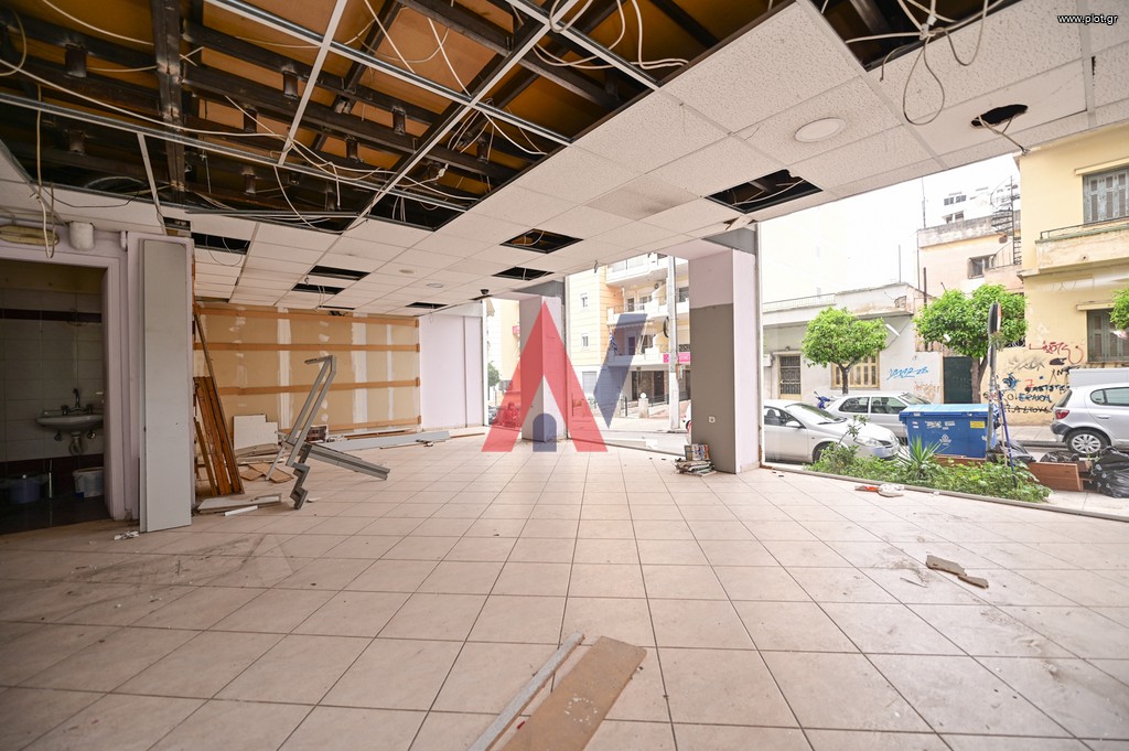 Κατάστημα 100 τ.μ. πρός ενοικίαση, Πειραιάς - Προάστια, Κορυδαλλός