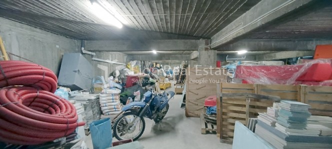 Αποθήκη 797 τ.μ. προς πώληση, Ακαδημία Πλάτωνος