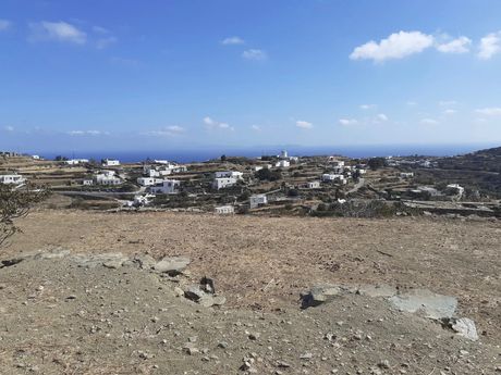 Οικόπεδο 4.900 τ.μ. προς πώληση