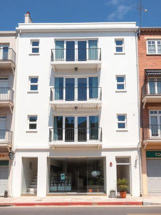 Hotel 650 sqm for sale, Piraeus, Terpsithea