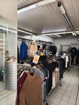 Store 122 sqm for sale