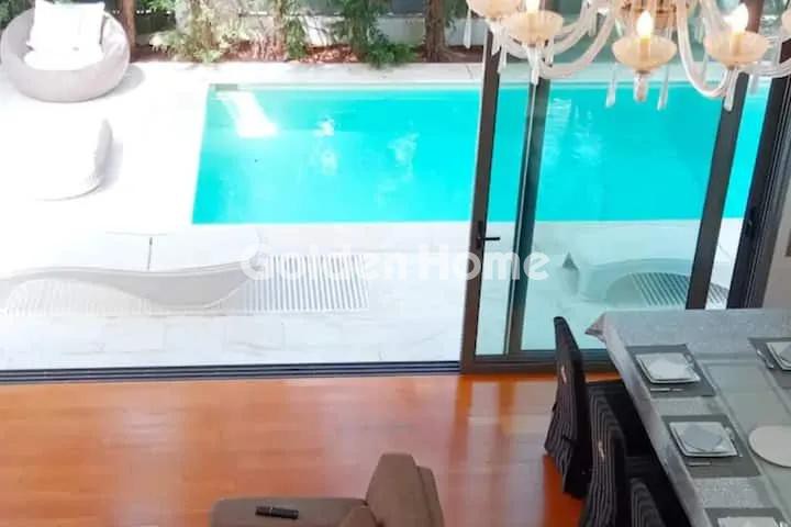 Μεζονέτα 410 τ.μ. προς ενοικίαση, Αιξωνή