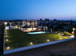 Βίλλα 200 τ.μ. για πώληση