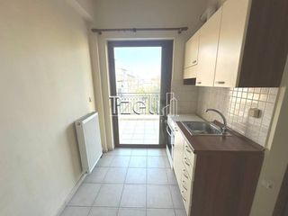 Studio / γκαρσονιέρα 32 τ.μ. πρός ενοικίαση, Αχαΐα, Πάτρα-thumb-10