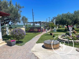 Κτίριο 970 τ.μ. για πώληση, Χαλκιδική, Παλλήνη-thumb-5