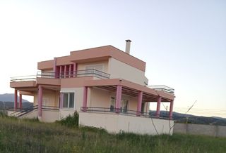 Μεζονέτα 240 τ.μ. για πώληση