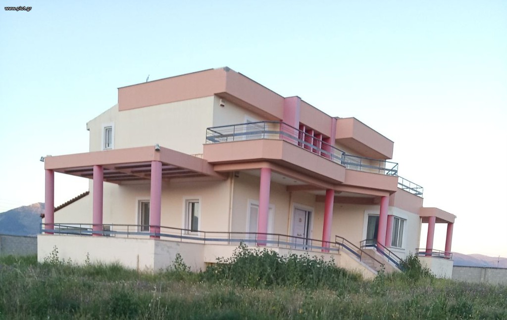 Μεζονέτα 240 τ.μ. προς πώληση, Πανόραμα Κουτσοποδίου