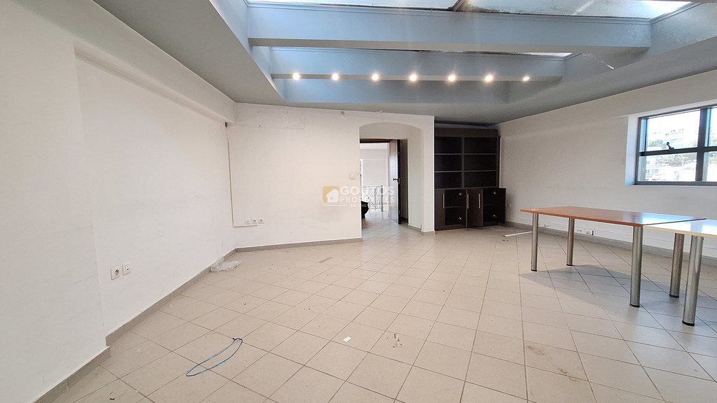 Επιχειρηματικό κτίριο 723 τ.μ. πρός ενοικίαση, Αθήνα - Δυτικά Προάστια, Μεταμόρφωση