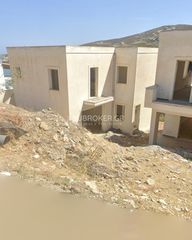 Συγκρότημα διαμερισμάτων 602 τ.μ. για πώληση, Κυκλάδες, Σύρος-thumb-4