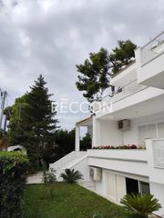 Μονοκατοικία 580 τ.μ. για πώληση