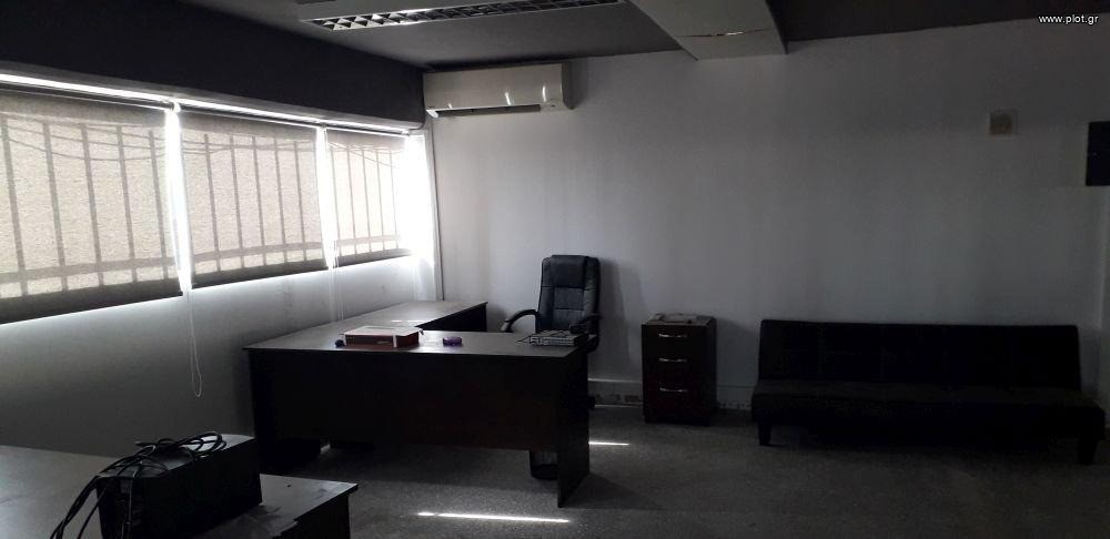 Βιομηχανικός χώρος 2.700 τ.μ. πρός πώληση, Αττική - Υπόλοιπο, Μαγούλα
