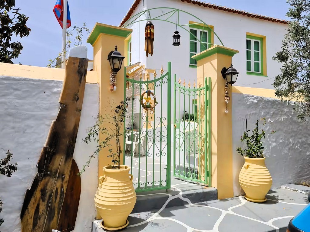 Μονοκατοικία 216 τ.μ. προς πώληση, Μονή Αγίων Πάντων Σπετσών