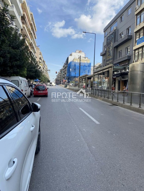 Κατάστημα 124 τ.μ. πρός πώληση, Πειραιάς - Προάστια, Άγιος Ιωάννης Ρέντης