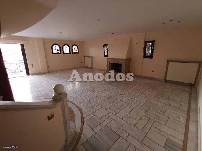 Μονοκατοικία 335 τ.μ. προς ενοικίαση, Αθήνα - Βόρεια Προάστια, Κηφισιά