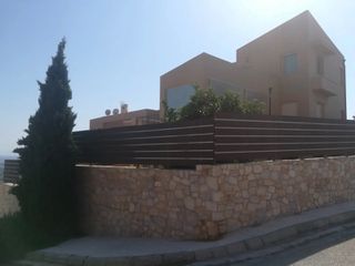 Μονοκατοικία 550 τ.μ. για ενοικίαση