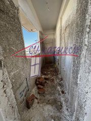 Διαμέρισμα 54 τ.μ. για πώληση, Πειραιάς, Αγία Σοφία-thumb-2