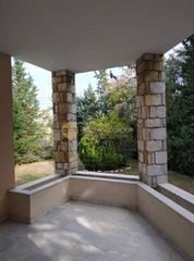Μονοκατοικία 450 τ.μ. για ενοικίαση