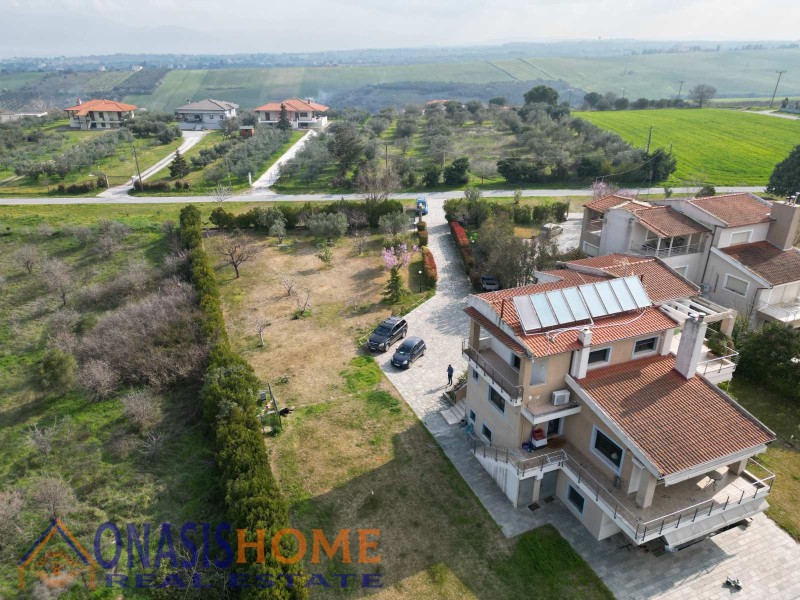 Μονοκατοικία 370 τ.μ. πρός πώληση, Θεσσαλονίκη - Περιφ/Κοί Δήμοι, Μηχανιώνα