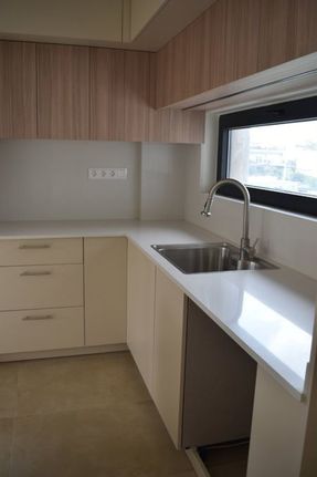 Apartment 115 sqm for rent, Heraklion Prefecture, Heraclion Cretes