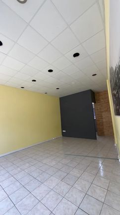 Κατάστημα 55 τ.μ. για ενοικίαση, Αθήνα - Νότια Προάστια, Γλυφάδα