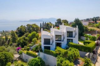 Μονοκατοικία 440 τ.μ. για πώληση