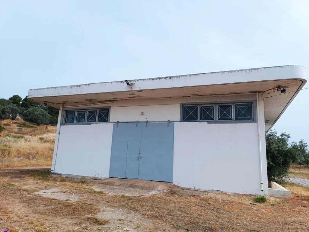 Επιχειρηματικό κτίριο 400 τ.μ. προς πώληση, Κέντρο Νέας Αρτάκης
