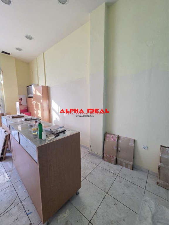 Κατάστημα 120 τ.μ. πρός ενοικίαση, Πειραιάς - Προάστια, Κερατσίνι