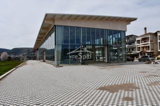 Κατάστημα 1.220 τ.μ. για ενοικίαση, Ν. Ιωαννίνων, Ιωάννινα-thumb-11