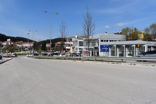 Store 170 sqm for rent