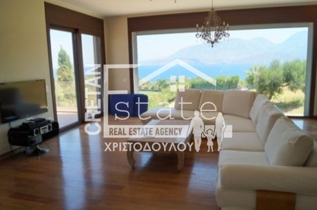 Villa 240 sqm for sale